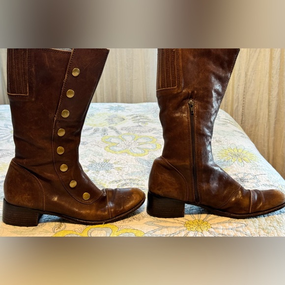 Jessica Bennet leather boots - Picture 4 of 11